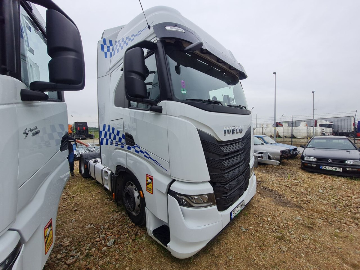 IVECO AS440ST/FP LT CIĄGNIK SIODŁOWY - Тягач: фото 1 IVECO AS440ST/FP LT CIĄGNIK SIODŁOWY - Тягач: фото 1