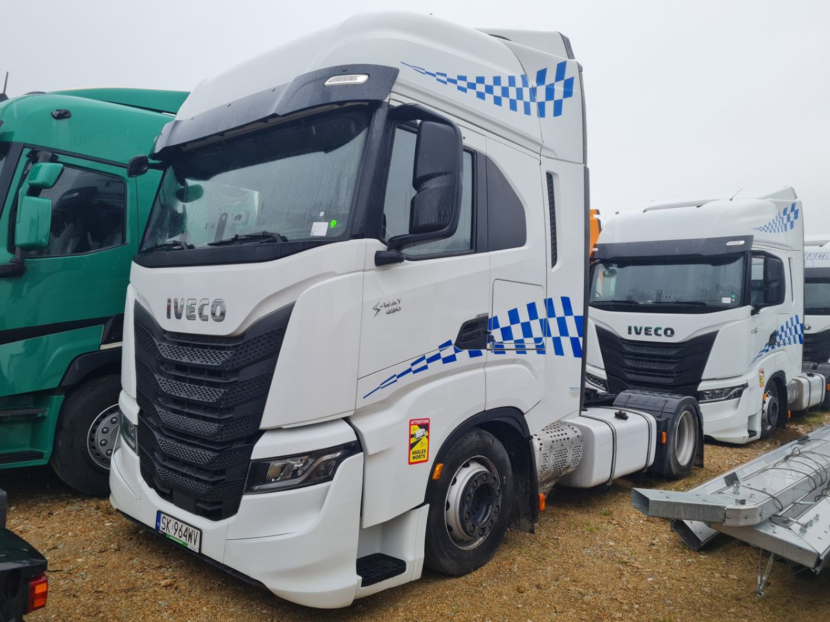 IVECO AS440ST/FP LT CIĄGNIK SIODŁOWY - Тягач: фото 2 IVECO AS440ST/FP LT CIĄGNIK SIODŁOWY - Тягач: фото 2