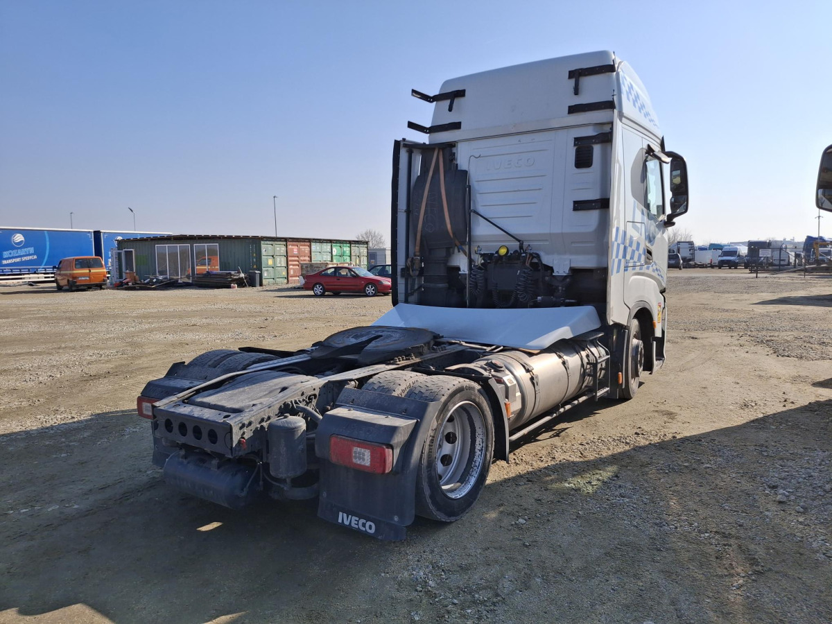 IVECO AS440ST/FP LT LNG CIĄGNIK SIODŁOWY - Тягач: фото 5 IVECO AS440ST/FP LT LNG CIĄGNIK SIODŁOWY - Тягач: фото 5