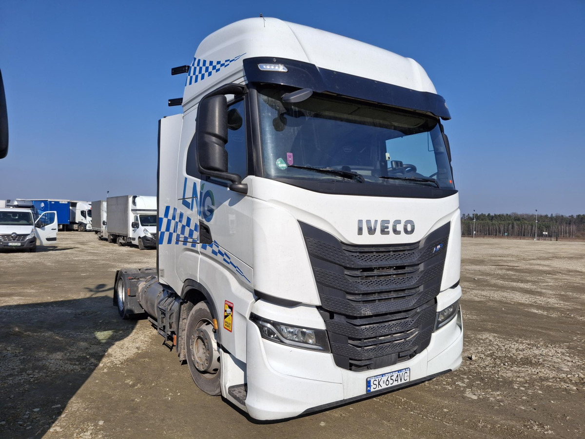 IVECO AS440ST/FP LT LNG CIĄGNIK SIODŁOWY - Тягач: фото 1 IVECO AS440ST/FP LT LNG CIĄGNIK SIODŁOWY - Тягач: фото 1