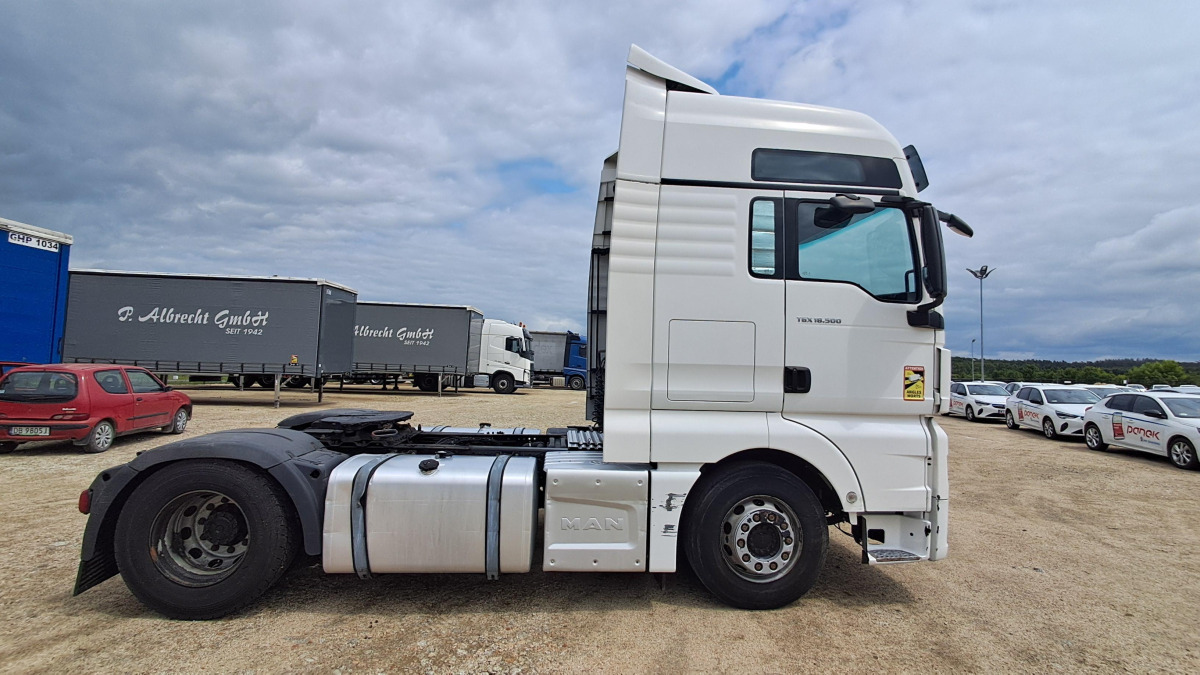 MAN TGX 18.500 4X2 BLS CIĄGNIK SIODŁOWY - Тягач: фото 5 MAN TGX 18.500 4X2 BLS CIĄGNIK SIODŁOWY - Тягач: фото 5