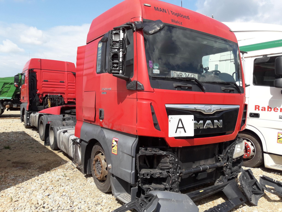 MAN TGX CIĄGNIK SIODŁOWY - Тягач: фото 4 MAN TGX CIĄGNIK SIODŁOWY - Тягач: фото 4