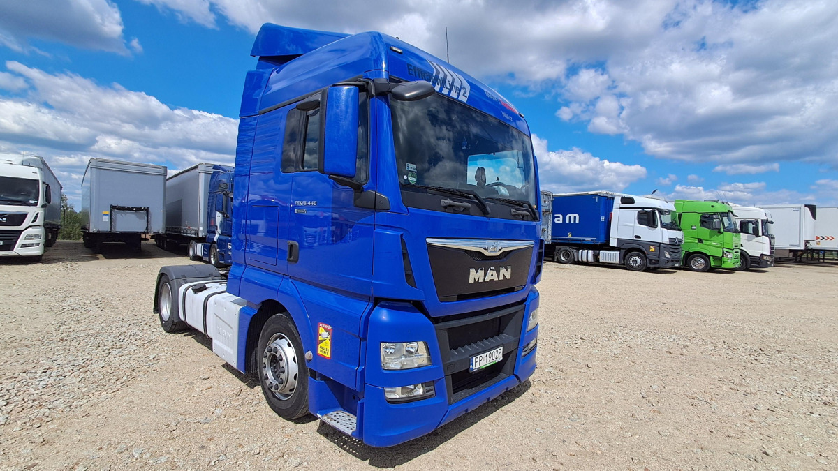 MAN TGX CIĄGNIK SIODŁOWY - Тягач: фото 1 MAN TGX CIĄGNIK SIODŁOWY - Тягач: фото 1