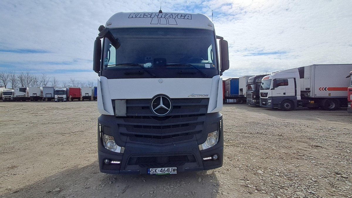 MERCEDES BENZ ACTROS 1845 CIĄGNIK SIODŁOWY - Тягач: фото 2 MERCEDES BENZ ACTROS 1845 CIĄGNIK SIODŁOWY - Тягач: фото 2