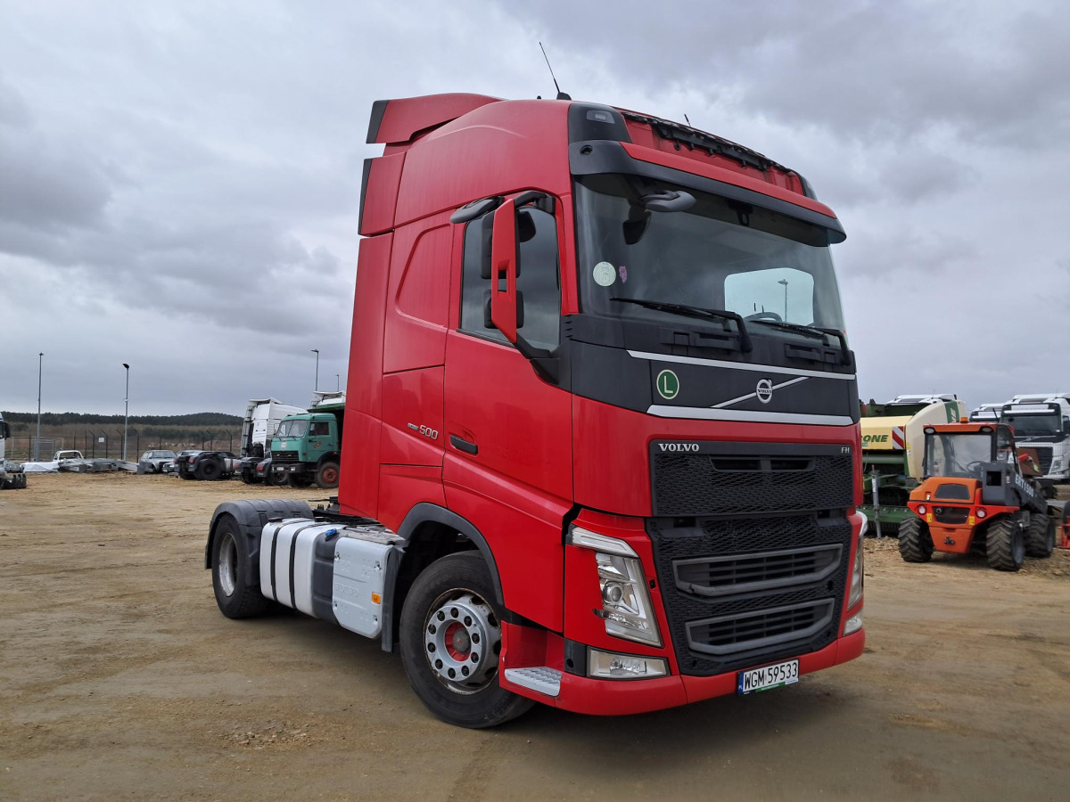 VOLVO FH CIĄGNIK SIODŁOWY - Тягач: фото 1 VOLVO FH CIĄGNIK SIODŁOWY - Тягач: фото 1