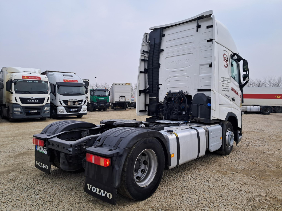 VOLVO FH CIĄGNIK SIODŁOWY - Тягач: фото 5 VOLVO FH CIĄGNIK SIODŁOWY - Тягач: фото 5