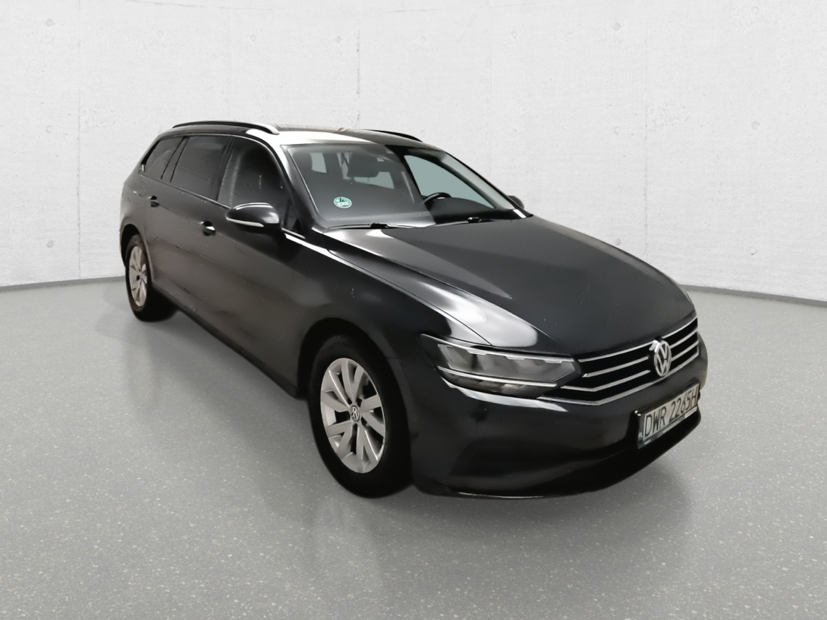 VOLKSWAGEN PASSAT KOMBI - Легковой автомобиль: фото 1 VOLKSWAGEN PASSAT KOMBI - Легковой автомобиль: фото 1