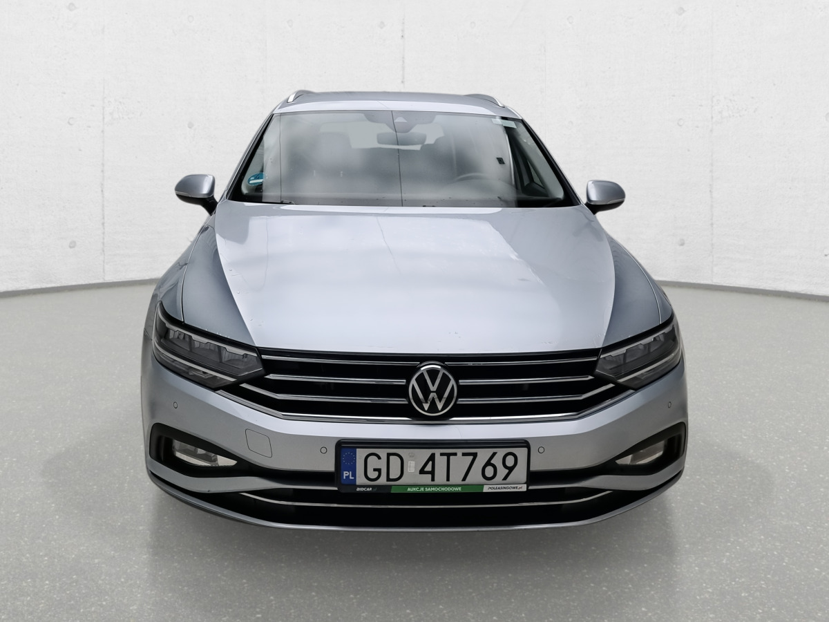 VOLKSWAGEN PASSAT KOMBI - Легковой автомобиль: фото 3 VOLKSWAGEN PASSAT KOMBI - Легковой автомобиль: фото 3