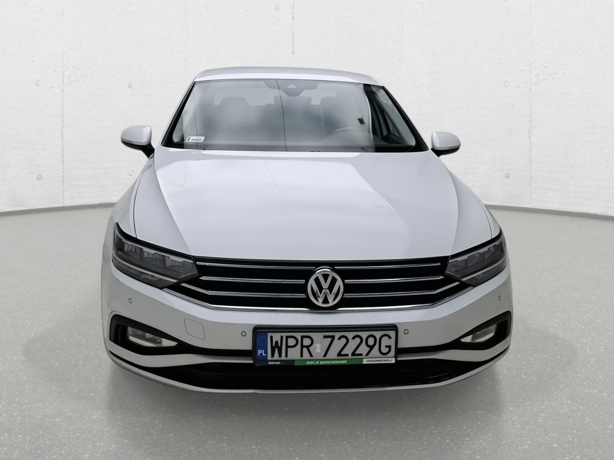 VOLKSWAGEN PASSAT SEDAN - Седан: фото 3 VOLKSWAGEN PASSAT SEDAN - Седан: фото 3