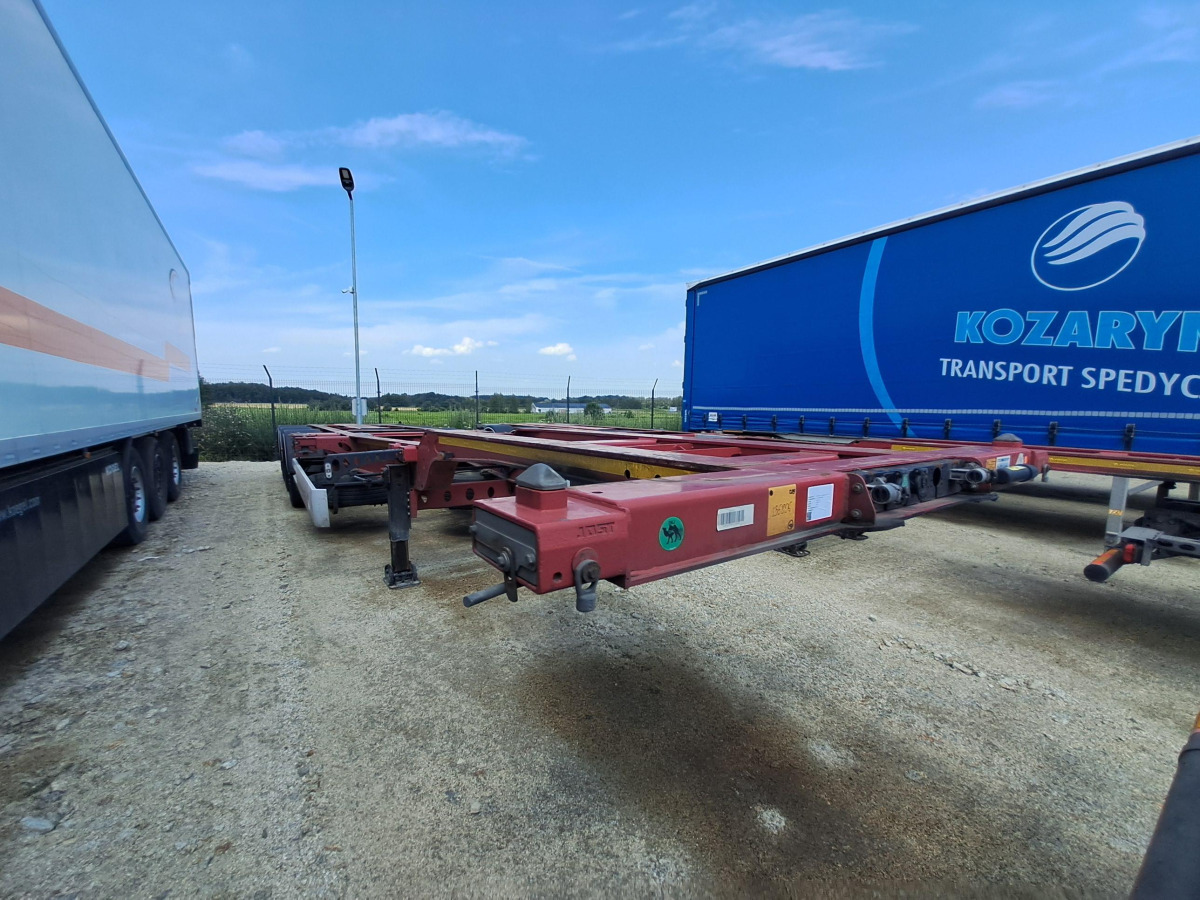 WIELTON NS3P POD KONTENERY - Прицеп-контейнеровоз/ Сменный кузов: фото 1 WIELTON NS3P POD KONTENERY - Прицеп-контейнеровоз/ Сменный кузов: фото 1