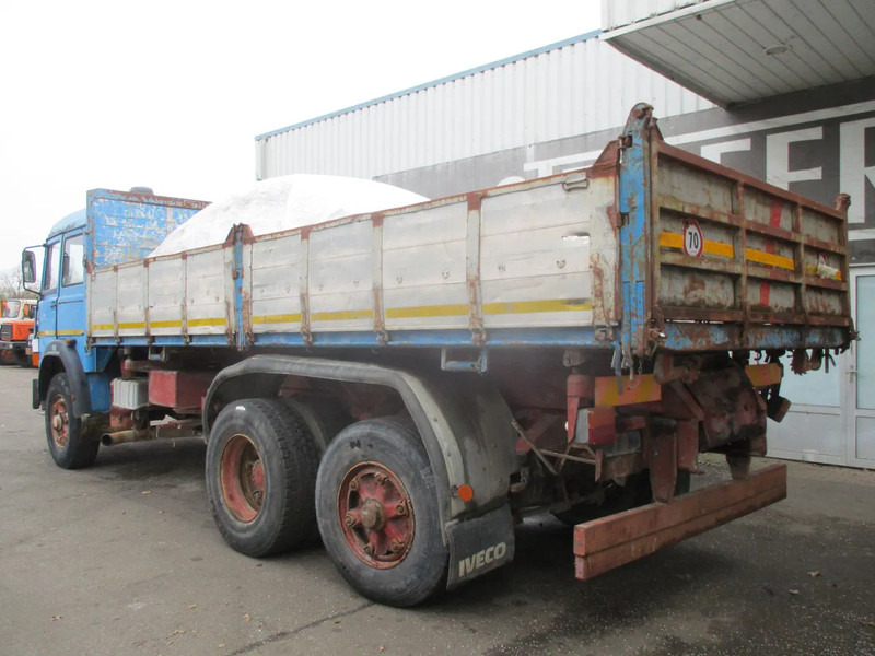 Iveco Turbostar 190-30 , Manual , V8 , 3 way tipper , Spring suspension , 6x2 - Самосвал: фото 5 Iveco Turbostar 190-30 , Manual , V8 , 3 way tipper , Spring suspension , 6x2 - Самосвал: фото 5