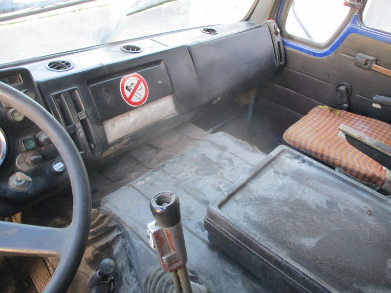 Грузовик-шасси Mercedes-Benz 2435 ,V8 , Bi Turbo, 6x2 , Spring Suspension, Airco: фото 9 Грузовик-шасси Mercedes-Benz 2435 ,V8 , Bi Turbo, 6x2 , Spring Suspension, Airco: фото 9