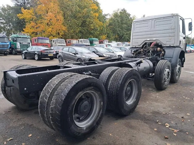 Mercedes-Benz 3235SK / 3535SK , 8x4, V8 BiTurbo, ZF Manual , Spring Suspension - Грузовик-шасси: фото 3 Mercedes-Benz 3235SK / 3535SK , 8x4, V8 BiTurbo, ZF Manual , Spring Suspension - Грузовик-шасси: фото 3