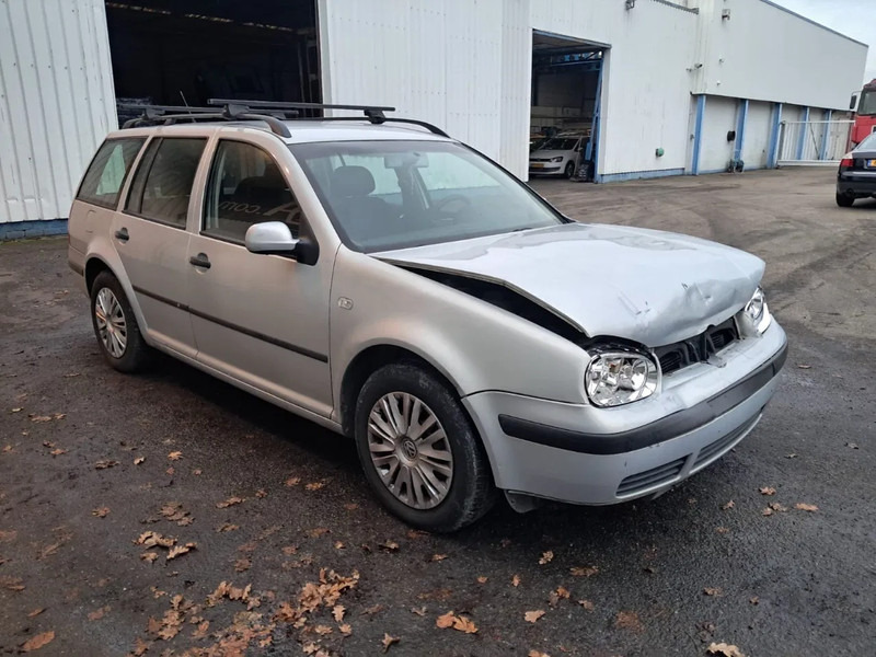Volkswagen Golf 1.6 Variant , Automatic , Airco , Belgium Regestration - Легковой автомобиль: фото 4 Volkswagen Golf 1.6 Variant , Automatic , Airco , Belgium Regestration - Легковой автомобиль: фото 4