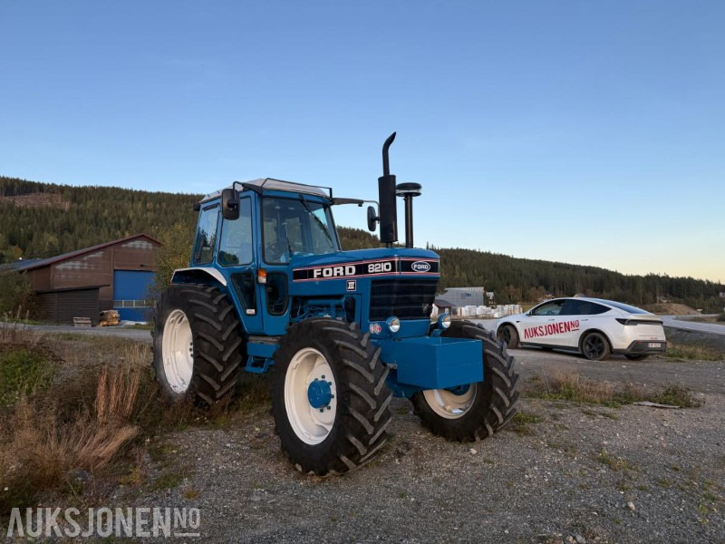1984 Ford 8210 m/Turbo - mva fri traktor 5670 timer - Трактор: фото 3 1984 Ford 8210 m/Turbo - mva fri traktor 5670 timer - Трактор: фото 3