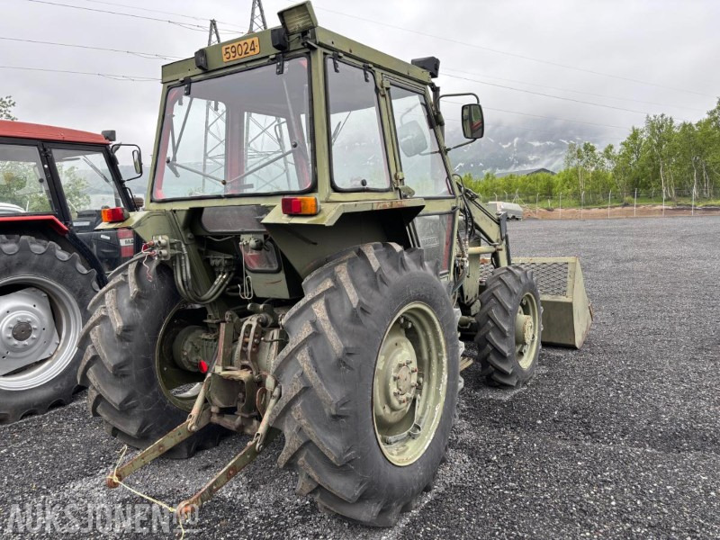 1985 Massey Ferguson 265 4WD - Трактор: фото 3 1985 Massey Ferguson 265 4WD - Трактор: фото 3