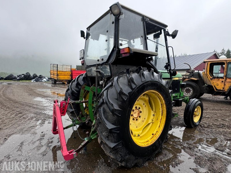 1988 John Deere 1950 POWER SYNCHRON med toppstag og triangelfeste - Трактор: фото 4 1988 John Deere 1950 POWER SYNCHRON med toppstag og triangelfeste - Трактор: фото 4