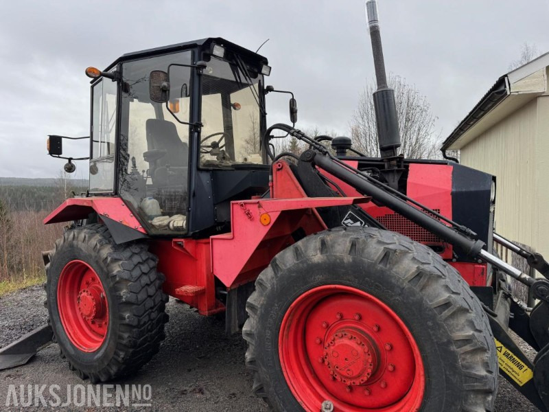 1989 Huddig 760 traktorgraver asfaltskjærer hydraulisk brøyteskjær graveskuffe - Экскаватор-погрузчик: фото 2 1989 Huddig 760 traktorgraver asfaltskjærer hydraulisk brøyteskjær graveskuffe - Экскаватор-погрузчик: фото 2