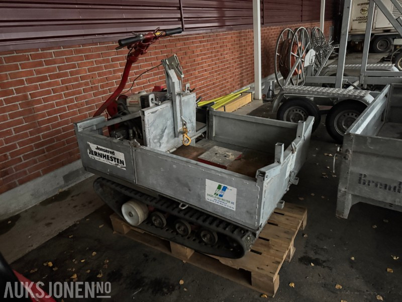 1996 Jonsered Jernhesten – beltedrevet transportvogn med hydraulisk vinsj - Строительное оборудование: фото 2 1996 Jonsered Jernhesten – beltedrevet transportvogn med hydraulisk vinsj - Строительное оборудование: фото 2