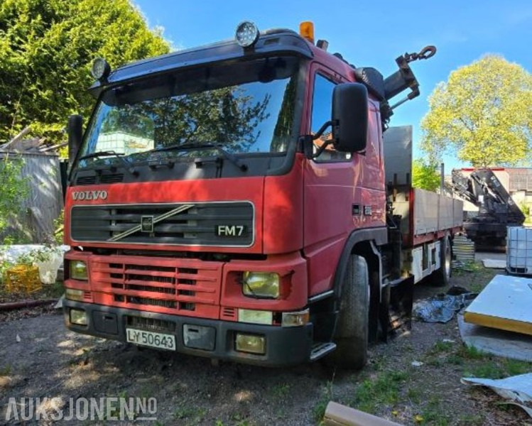 1999 Volvo FM7 42R 4X2 Reparasjonsobjekt Hiab 195-4 - Автоманипулятор: фото 1 1999 Volvo FM7 42R 4X2 Reparasjonsobjekt Hiab 195-4 - Автоманипулятор: фото 1