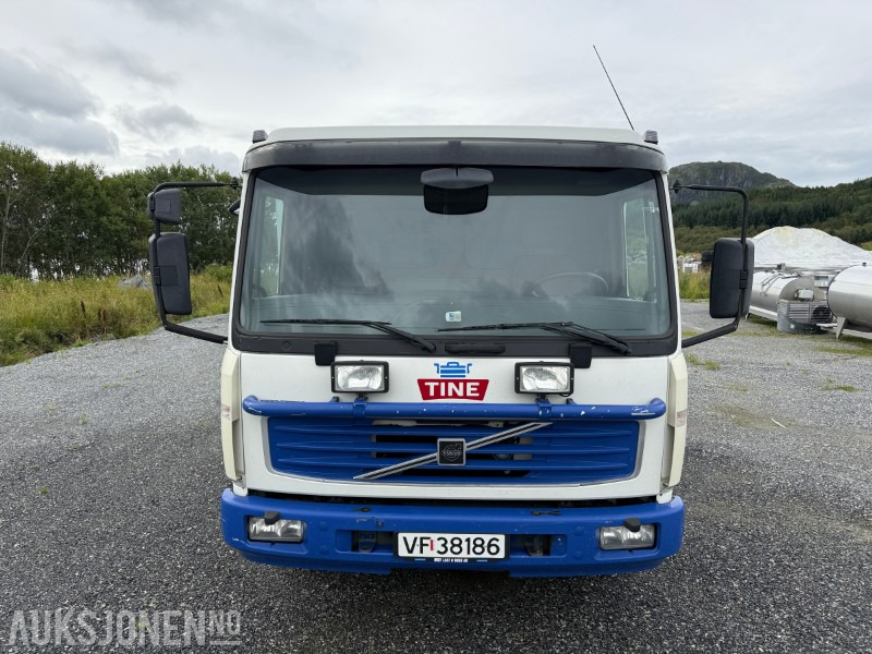 2000 Volvo FL6 4x2 Kranbil / EU-godkjent / Sertifisert til 06/2026 - Грузовик бортовой/ Платформа: фото 2 2000 Volvo FL6 4x2 Kranbil / EU-godkjent / Sertifisert til 06/2026 - Грузовик бортовой/ Платформа: фото 2