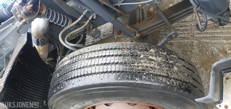 Крюковой мультилифт 2000 Volvo FM-12 MED KASSE OG MASKINFLAK: фото 16 Крюковой мультилифт 2000 Volvo FM-12 MED KASSE OG MASKINFLAK: фото 16