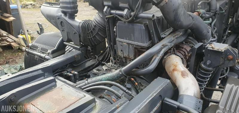 Крюковой мультилифт 2000 Volvo FM-12 MED KASSE OG MASKINFLAK: фото 9 Крюковой мультилифт 2000 Volvo FM-12 MED KASSE OG MASKINFLAK: фото 9