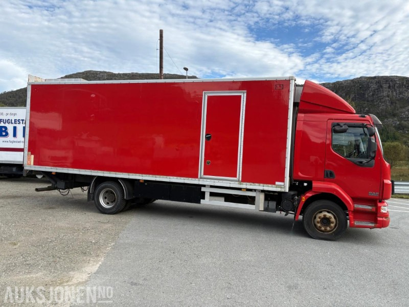 2003 DAF LF - Грузовик с закрытым кузовом: фото 5 2003 DAF LF - Грузовик с закрытым кузовом: фото 5