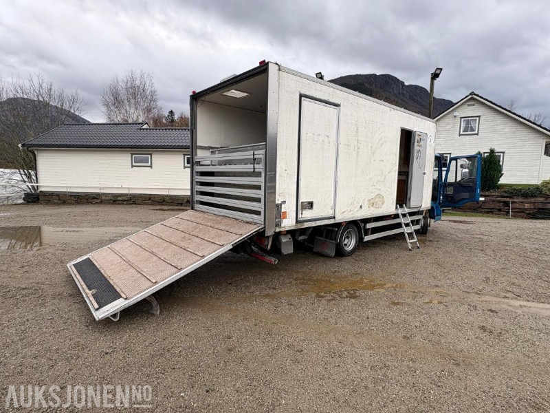 2004 Iveco Eurocargo hestebil - Грузовик для перевозки животных: фото 3 2004 Iveco Eurocargo hestebil - Грузовик для перевозки животных: фото 3