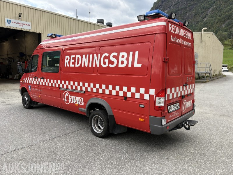 2005 Mercedes-Benz Sprinter 4-motion / 4X4 redningsbil - fullutstyrt - Пожарная машина: фото 4 2005 Mercedes-Benz Sprinter 4-motion / 4X4 redningsbil - fullutstyrt - Пожарная машина: фото 4
