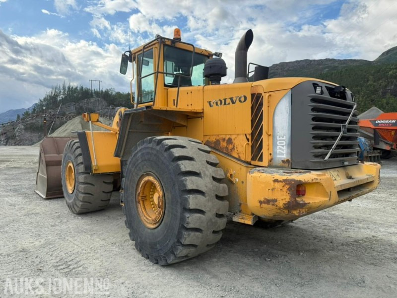 2005 Volvo L220E HJULLASTER - 15364 Timer - Колёсный погрузчик: фото 4 2005 Volvo L220E HJULLASTER - 15364 Timer - Колёсный погрузчик: фото 4