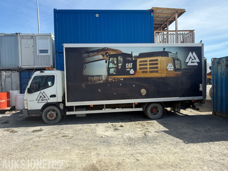 2006 Fuso Canter 7C14 Servicebil - REP-objekt - Bakløft - 260696 km - Грузовик с закрытым кузовом: фото 2 2006 Fuso Canter 7C14 Servicebil - REP-objekt - Bakløft - 260696 km - Грузовик с закрытым кузовом: фото 2
