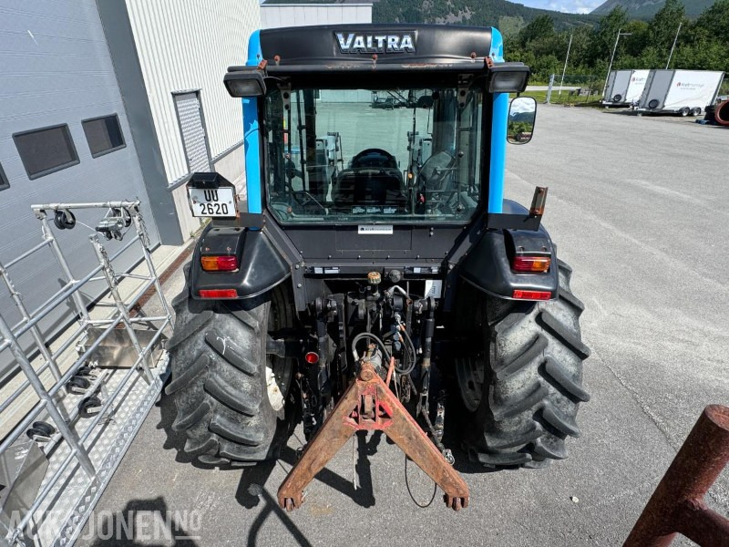 2006 Valtra A95 - 4x4 - 40 km/t - Kun gått 2701 timer - Frontlaster - Triangel og toppstag - Трактор: фото 5 2006 Valtra A95 - 4x4 - 40 km/t - Kun gått 2701 timer - Frontlaster - Triangel og toppstag - Трактор: фото 5