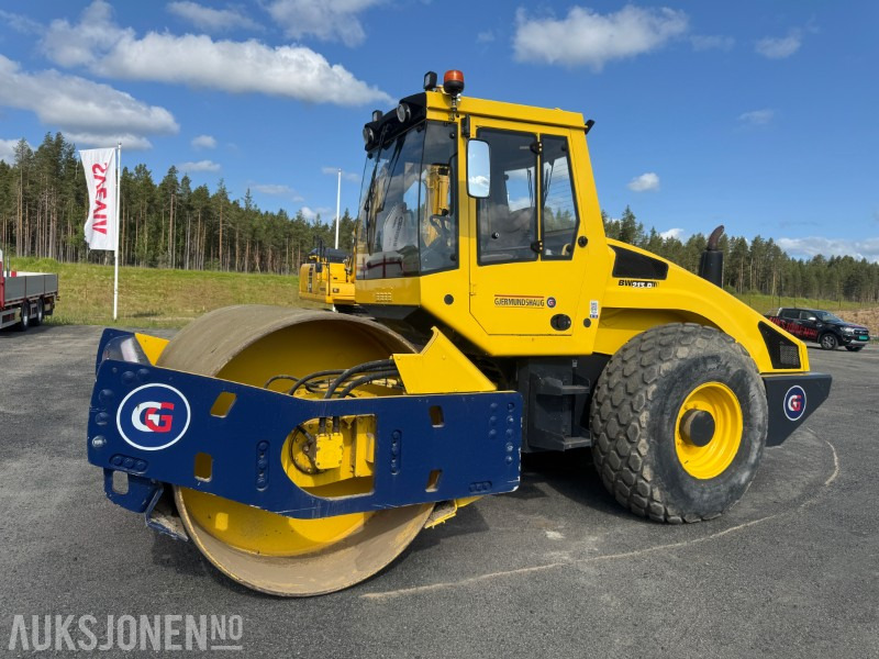 2007 Bomag BW 213 D-4 vals - Каток: фото 1 2007 Bomag BW 213 D-4 vals - Каток: фото 1
