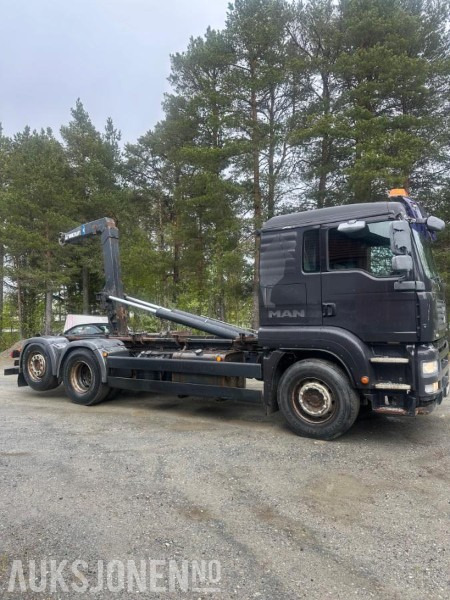 2007 MAN TGA 26.440 6X2-2 BL - Крюковой мультилифт: фото 2 2007 MAN TGA 26.440 6X2-2 BL - Крюковой мультилифт: фото 2