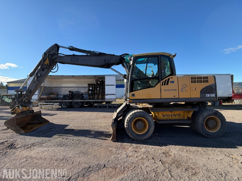 2008 Volvo EW160C Hjulgraver - Pusseskuff - Graveskuff S60 - Tilleggshydraulikk - Engcon tiltrotator - Экскаватор: фото 3 2008 Volvo EW160C Hjulgraver - Pusseskuff - Graveskuff S60 - Tilleggshydraulikk - Engcon tiltrotator - Экскаватор: фото 3
