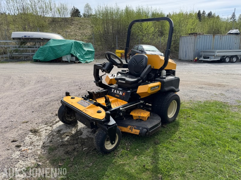Строительное оборудование 2009 Cub Cadet TANK S 60 – Diesel - Zero-Turn Gressklipper – Reparasjonsobjekt: фото 1