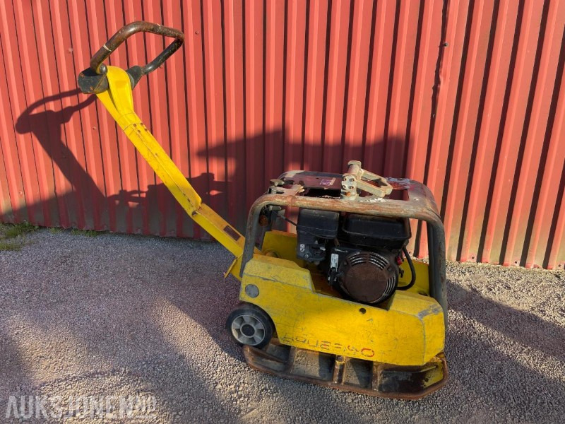 2010 Wacker Neuson 2540 vibroplate - Каток: фото 1 2010 Wacker Neuson 2540 vibroplate - Каток: фото 1