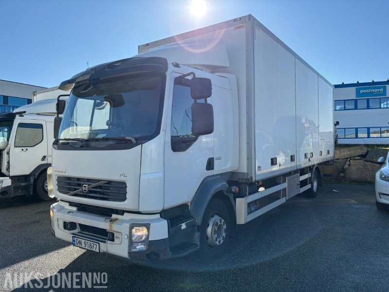 2012 Volvo FL-290 Skapbil med sideåpning. Bakløft. Zepro baklem. - Грузовик с закрытым кузовом: фото 1 2012 Volvo FL-290 Skapbil med sideåpning. Bakløft. Zepro baklem. - Грузовик с закрытым кузовом: фото 1