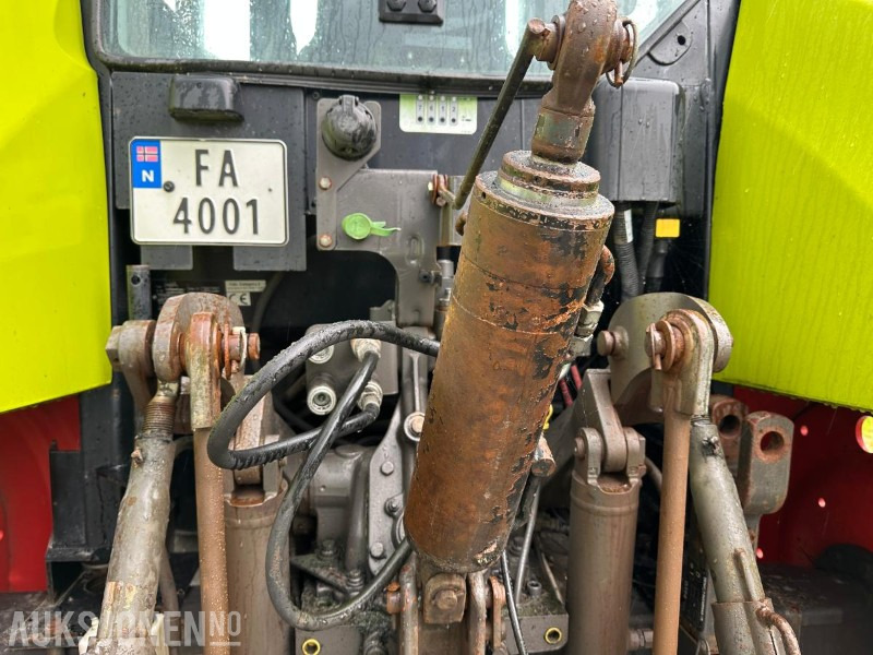 2013 Claas Arion 430 TRAKTOR MED FRONTLESSEAPPARAT - 5619 Timer - Трактор: фото 3 2013 Claas Arion 430 TRAKTOR MED FRONTLESSEAPPARAT - 5619 Timer - Трактор: фото 3