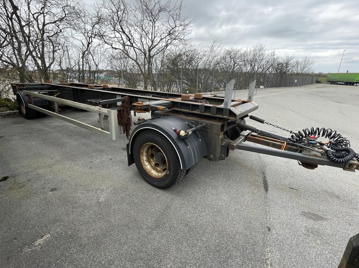 2013 HFR 2 Axle Full Trailer Containerchassie. 2 akslet. - Прицеп-контейнеровоз/ Сменный кузов: фото 2 2013 HFR 2 Axle Full Trailer Containerchassie. 2 akslet. - Прицеп-контейнеровоз/ Сменный кузов: фото 2