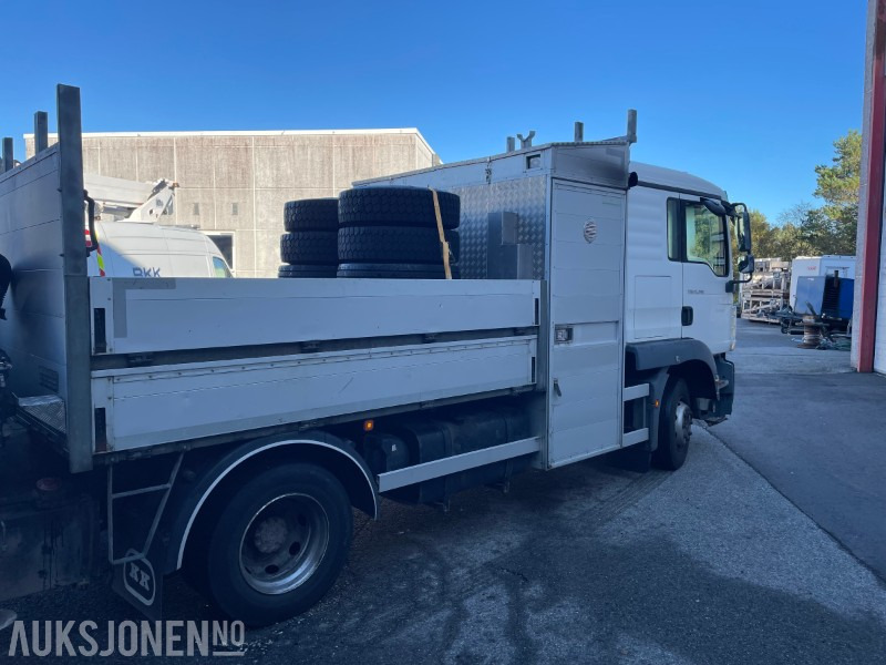 2013 MAN TGM 15.290 E- verkspåbygg med bakmontert kran og vinsj EU godkjent til 28.02.2026 110.980km - Грузовик бортовой/ Платформа, Автоманипулятор: фото 5 2013 MAN TGM 15.290 E- verkspåbygg med bakmontert kran og vinsj EU godkjent til 28.02.2026 110.980km - Грузовик бортовой/ Платформа, Автоманипулятор: фото 5