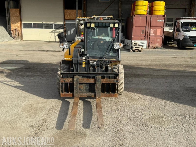 2015 JCB 516-40 | 3.5t teleskoplaster - 4WD, 4-hjulstyring, 1600kg, 4 meter, skuffe og pallegafler - Телескопический погрузчик: фото 2 2015 JCB 516-40 | 3.5t teleskoplaster - 4WD, 4-hjulstyring, 1600kg, 4 meter, skuffe og pallegafler - Телескопический погрузчик: фото 2