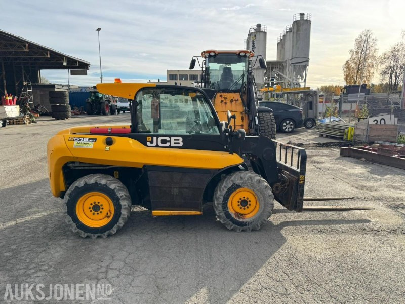 2015 JCB 516-40 | 3.5t teleskoplaster - 4WD, 4-hjulstyring, 1600kg, 4 meter, skuffe og pallegafler - Телескопический погрузчик: фото 4 2015 JCB 516-40 | 3.5t teleskoplaster - 4WD, 4-hjulstyring, 1600kg, 4 meter, skuffe og pallegafler - Телескопический погрузчик: фото 4