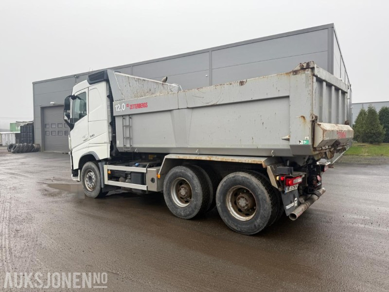 2015 VOLVO FH540 6X4 Euro6 TIPPBIL SERVICEHISTORIKK ZETTERBERG PÅBYGG. - Самосвал: фото 5 2015 VOLVO FH540 6X4 Euro6 TIPPBIL SERVICEHISTORIKK ZETTERBERG PÅBYGG. - Самосвал: фото 5