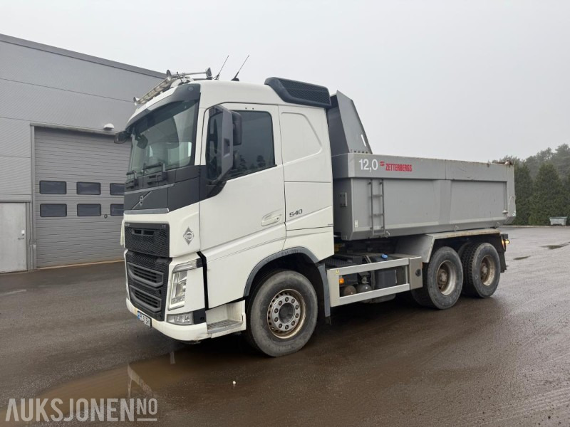 2015 VOLVO FH540 TIPPBIL SERVICEHISTORIKK ZETTERBERG PÅBYGG. - Самосвал: фото 3 2015 VOLVO FH540 TIPPBIL SERVICEHISTORIKK ZETTERBERG PÅBYGG. - Самосвал: фото 3