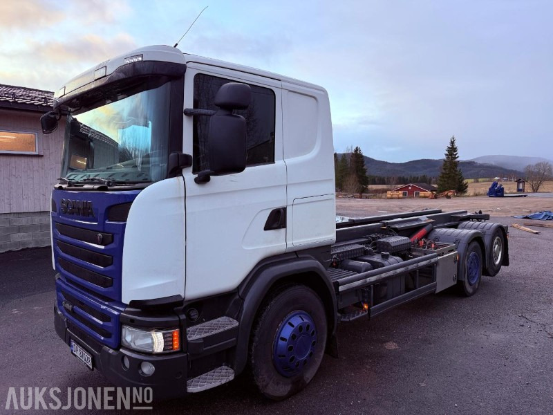 2016 Scania G450 EURO 6 444933 km - Styrbar boggi og Webasto - Крюковой мультилифт: фото 1 2016 Scania G450 EURO 6 444933 km - Styrbar boggi og Webasto - Крюковой мультилифт: фото 1