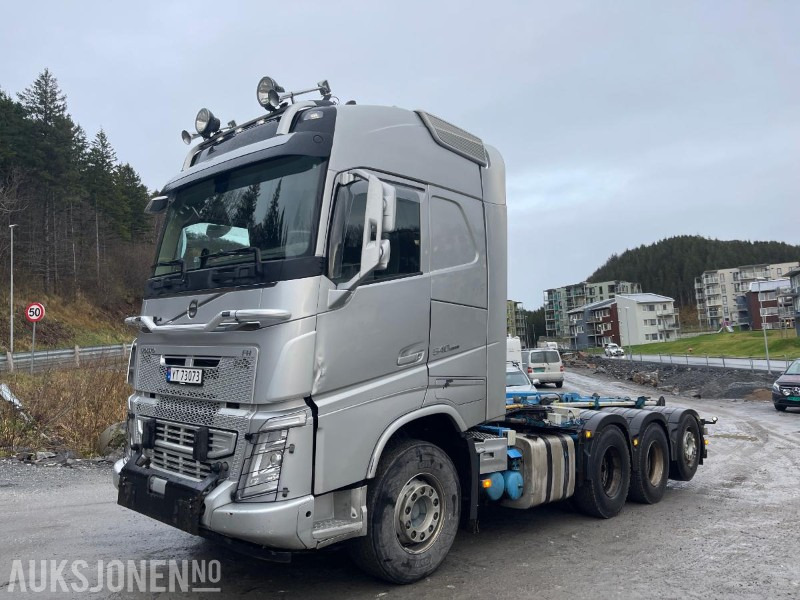 2016 Volvo FH 540 8x4 Tridem med Joab 24 t krokløft - Крюковой мультилифт: фото 1 2016 Volvo FH 540 8x4 Tridem med Joab 24 t krokløft - Крюковой мультилифт: фото 1