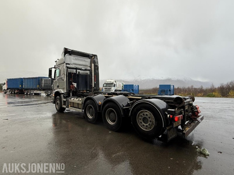 2017 Mercedes-Benz AROCS 3258 Krokbil 8X4 - Hiab 22T - Påkostet - export - 330000KM - Крюковой мультилифт: фото 3 2017 Mercedes-Benz AROCS 3258 Krokbil 8X4 - Hiab 22T - Påkostet - export - 330000KM - Крюковой мультилифт: фото 3