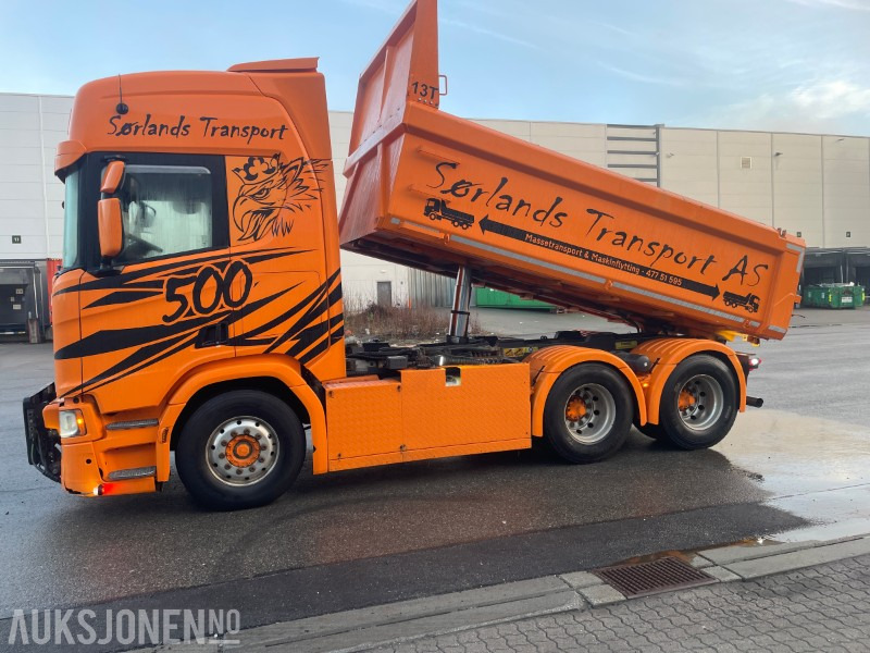 2018 Scania R500 6x4 m/dumperkasse brøyterigget Kun 167 000 km - Самосвал: фото 5 2018 Scania R500 6x4 m/dumperkasse brøyterigget Kun 167 000 km - Самосвал: фото 5